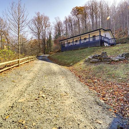 Pet-Friendly Spruce Pine Cabin With Private Fire Pit Exterior foto